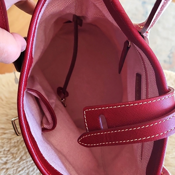 NWOT Rare Dooney & Bourke North/South Cindy Macy's Parade Collectible Tote ๐๐ฅ - Picture 13 of 17